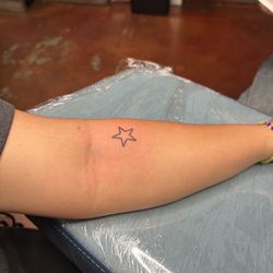 Atomic Tattoos - Outline of Star, size of a nickel.