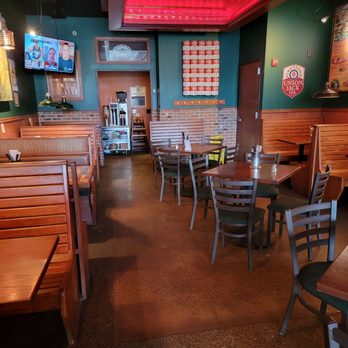 Pizza Plant Italian Pub - Pizza Plant - Pizza Near Me - Buffalo, New York Pizza Plant Italian Pub - Pizza Plant - Pizza Near Me - Buffalo, New York