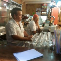 Metrópolis - Buen servicio