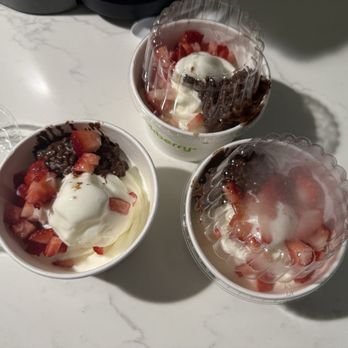 Pinkberry - Ice Cream & Frozen Yogurt Near Me - Studio City, California Pinkberry - Ice Cream & Frozen Yogurt Near Me - Studio City, California