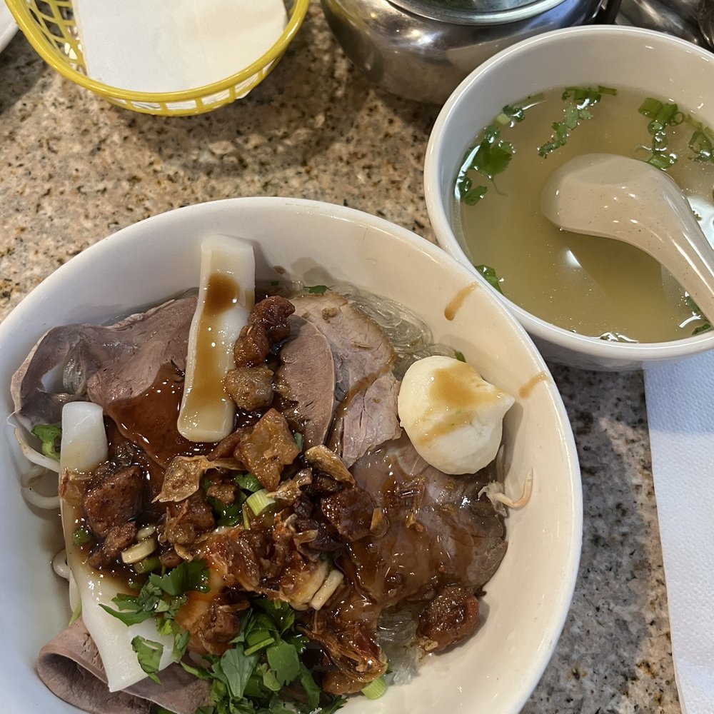 My Vi Mi Gia #2 - Doesn't look bad but very very bland - Vietnamese Near Me - Garden Grove, California My Vi Mi Gia #2 - Doesn't look bad but very very bland - Vietnamese Near Me - Garden Grove, California
