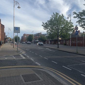 Peadar Browns - The neighborhood - Pubs Near Me - Dublin, D