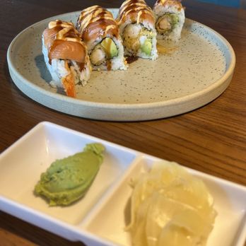 Blue Claw - Dinosaur Roll - Sushi Bars Near Me - Houston, Texas