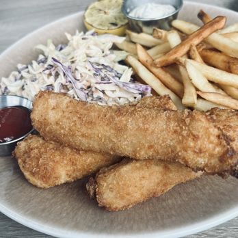 Lighthouse - Fish & Chips - Breakfast & Brunch Near Me - Newport Beach, California