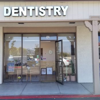 Paul Jang Dentistry - Front facade of office - Cosmetic Dentists Near Me - Moorpark, California