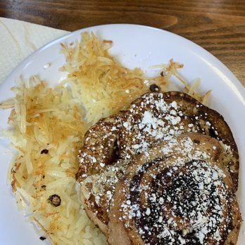 The Baking Grounds - cinnamon roll french toast with hashbrowns - Bakeries Near Me - Buford, Georgia