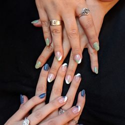 True Nails - Dip manicure with tips