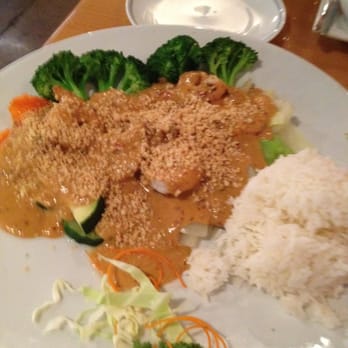 5 R Cha Thai Bistro - 50 with shrimp - Thai Near Me - Mesa, Arizona