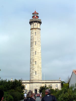 Phare des Baleines by null