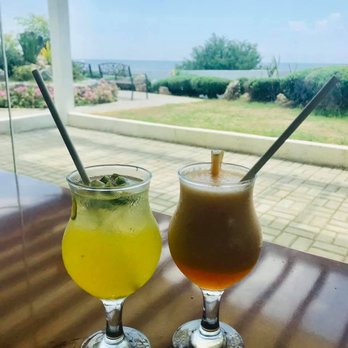 Thunderbird Resort - Drunks - Resorts Near Me - San Fernando, LUN
