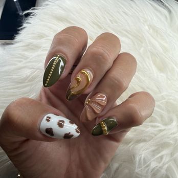 Lavender Nail Bar - Eric is sooo talented omg - Nail Salons Near Me - Plano, Texas Lavender Nail Bar - Eric is sooo talented omg - Nail Salons Near Me - Plano, Texas