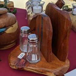 Quirky Decor - Napkin holder