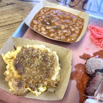 Whiskey Smoke 808 - Smoked mac & cheese and BBQ beans - Barbeque Near Me - Kaneohe, Hawaii