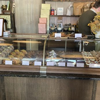 Del Sur Bakery & Cafe - Bakery - Filipino Near Me - Chicago, Illinois