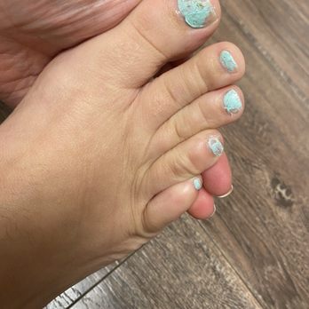 Tracy's Nails & Spa - 4 hours after my pedicure. I had sandals on and it should have had plenty of time to dry. - Nail Salons Near Me - Garden Grove, California Tracy's Nails & Spa - 4 hours after my pedicure. I had sandals on and it should have had plenty of time to dry. - Nail Salons Near Me - Garden Grove, California