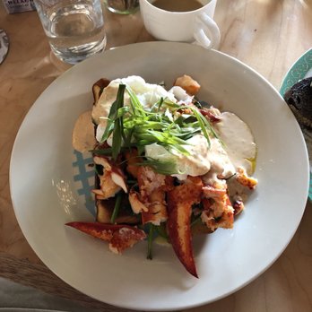 Craft Urban - Lobster Benny.  Gordon Ramsay couldn't have done better - New American Near Me - Geneva, Illinois