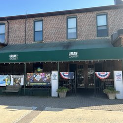 Urban CoalHouse Pizza + Bar - Establishment