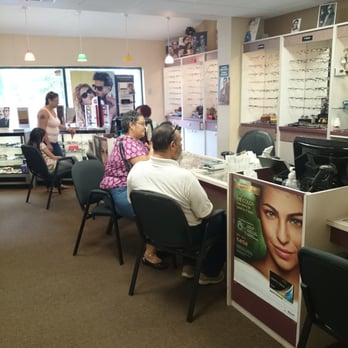Hispana Vision - Inside - Eyewear & Opticians Near Me - Hartford, Connecticut Hispana Vision - Inside - Eyewear & Opticians Near Me - Hartford, Connecticut