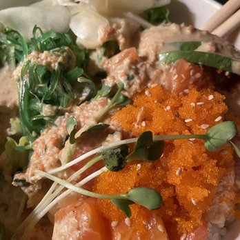Waraii Sushi - Salmon Poke Bowl - Japanese Near Me - Oceanside, California