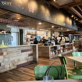 bellagreen - the interior of a restaurant - New American Near Me - Houston, Texas bellagreen - the interior of a restaurant - New American Near Me - Houston, Texas