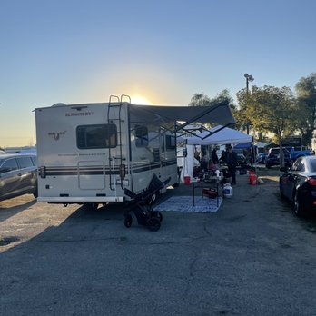 El Monte RV Rentals - RV Rental Near Me - San Bernardino, California El Monte RV Rentals - RV Rental Near Me - San Bernardino, California