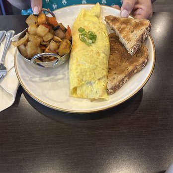 Twisted Fork Brunch Company - Egg omelette - Breakfast & Brunch Near Me - Bellmore, New York Twisted Fork Brunch Company - Egg omelette - Breakfast & Brunch Near Me - Bellmore, New York