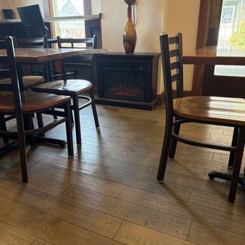 Joe's Bread - Dining room with fireplace - Bakeries Near Me - Chesterton, Indiana