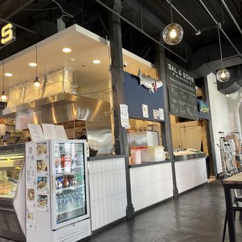 Sal and Sons - Inside - Seafood Near Me - Baltimore, Maryland