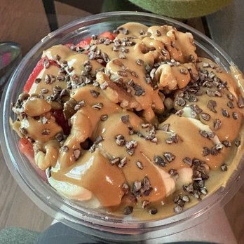 Playa Bowls - Nica Bowl - Juice Bars & Smoothies Near Me - Lincoln, Rhode Island