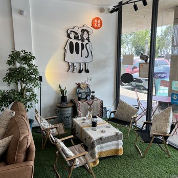 Oops Boba Tea & Coffee - Interior - Bubble Tea Near Me - Arcadia, California Oops Boba Tea & Coffee - Interior - Bubble Tea Near Me - Arcadia, California