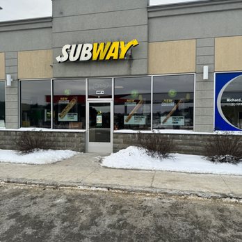 Subway - the entrance of a subway restaurant - Sandwiches Near Me - Auburn, Maine