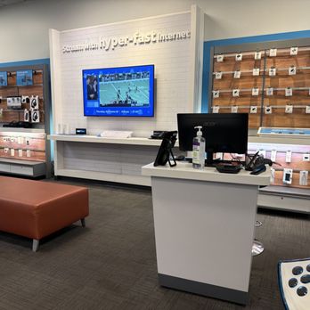 AT&T Store - Mobile Phones Near Me - Las Vegas, Nevada AT&T Store - Mobile Phones Near Me - Las Vegas, Nevada