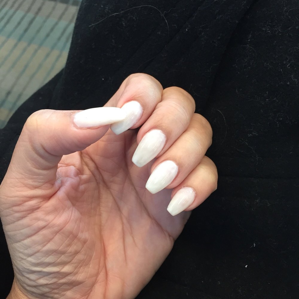 Refill done in Essie ballerina slippers. Refill done in Essie ballerina slippers.