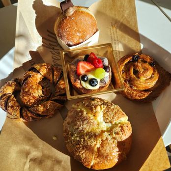 Tous Les Jours - Bakeries Near Me - Mason, Ohio