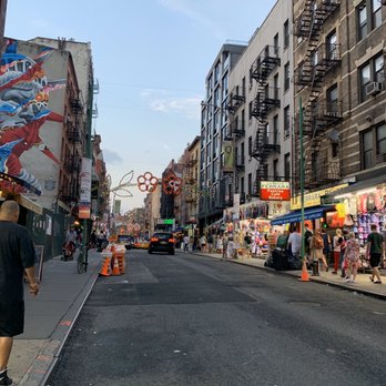 Little Italy - The shops, restaurants & coffee houses & pastry shops in Little Italy NY August 2019 - Local Flavor Near Me - New York, New York Little Italy - The shops, restaurants & coffee houses & pastry shops in Little Italy NY August 2019 - Local Flavor Near Me - New York, New York