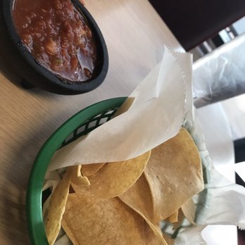 El Mariachi - Complementary chips and awesome salsa - Mexican Near Me - Kapolei, Hawaii