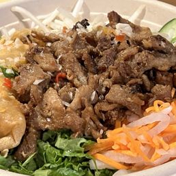 Bun bowl Bun Bowl w/chicken. Bun bowl Bun Bowl w/chicken.