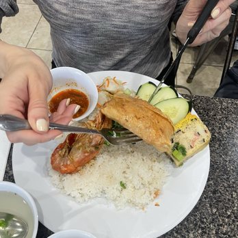 Com Tam Thien Hao - Vietnamese Near Me - Westminster, California