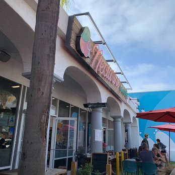 Nectarine Grove - Great outdoor dining in the beautiful Encinitas weather (inside too)! - New American Near Me - Encinitas, California Nectarine Grove - Great outdoor dining in the beautiful Encinitas weather (inside too)! - New American Near Me - Encinitas, California