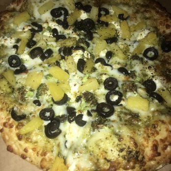 HotBox Pizza - Pizza Near Me - Indianapolis, Indiana