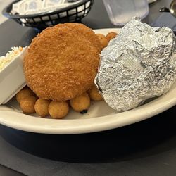 Mocksville Family Restaurant - Crab Cakes