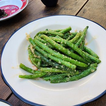 Dumpling Bar - Garlic String beans, if they lessen the salt and add more garlic. - Chinese Near Me - San Marino, California Dumpling Bar - Garlic String beans, if they lessen the salt and add more garlic. - Chinese Near Me - San Marino, California