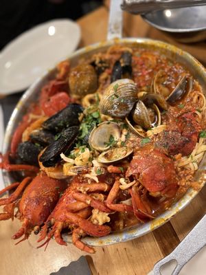 The Daily Catch North End by null