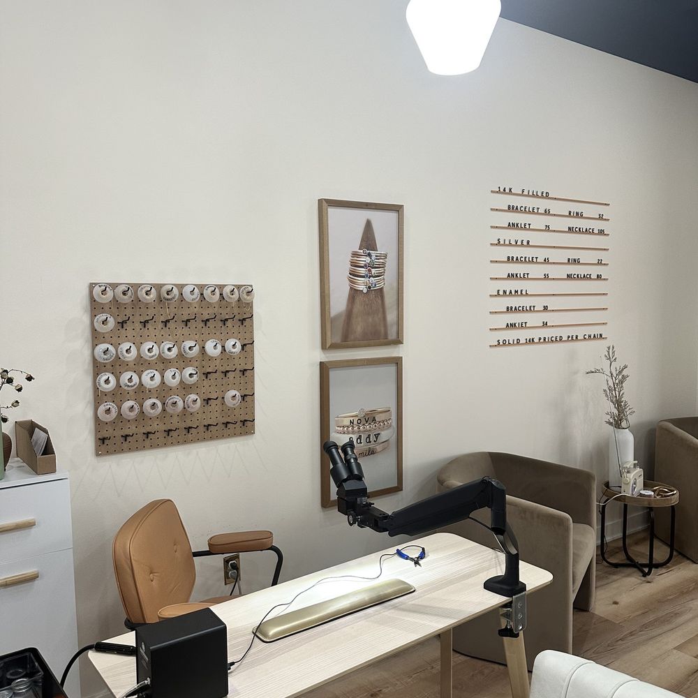 Going Golden - Jewelry Near Me - Brownsburg, Indiana Going Golden - Jewelry Near Me - Brownsburg, Indiana