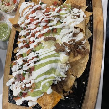 La Estrella Tacos & Seafood - Carne asada super nachos - Mexican Near Me - Lathrop, California La Estrella Tacos & Seafood - Carne asada super nachos - Mexican Near Me - Lathrop, California