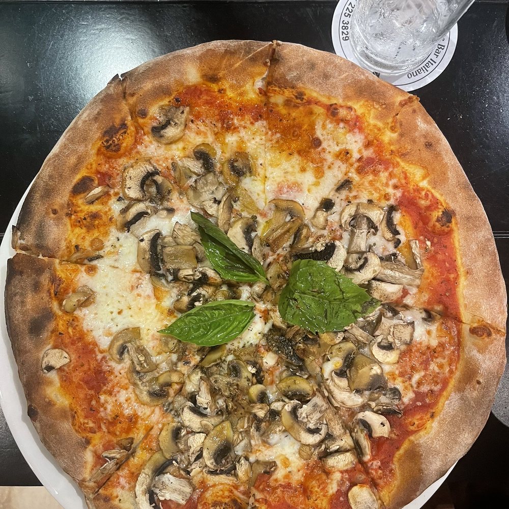 La Dolce - Margherita with mushrooms added - Italian Near Me - Puerto Vallarta, JAL La Dolce - Margherita with mushrooms added - Italian Near Me - Puerto Vallarta, JAL