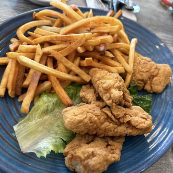 Toast Cafe & Grill - Kids chicken strips and fries - Breakfast & Brunch Near Me - Pleasanton, California Toast Cafe & Grill - Kids chicken strips and fries - Breakfast & Brunch Near Me - Pleasanton, California