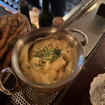 Alpen Rose - Pomme puree - Steakhouses Near Me - Philadelphia, Pennsylvania
