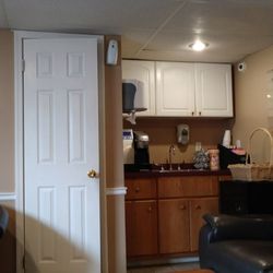 Joe's Auto Service