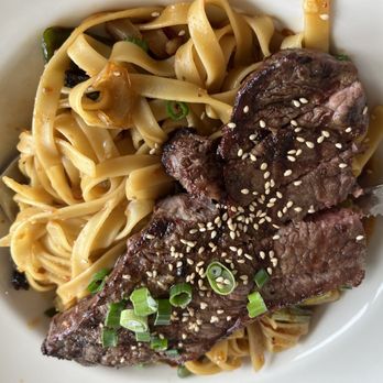 Manny's Steakhouse - Garlic Noodles with Steak (Has heat and a 4 oz steak for a great $!) - Steakhouses Near Me - Vallejo, California Manny's Steakhouse - Garlic Noodles with Steak (Has heat and a 4 oz steak for a great $!) - Steakhouses Near Me - Vallejo, California